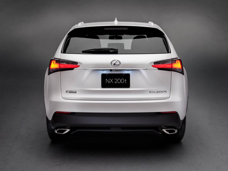  Lexus NX200t F-Sport 2014 года  (фото 40 из 84)